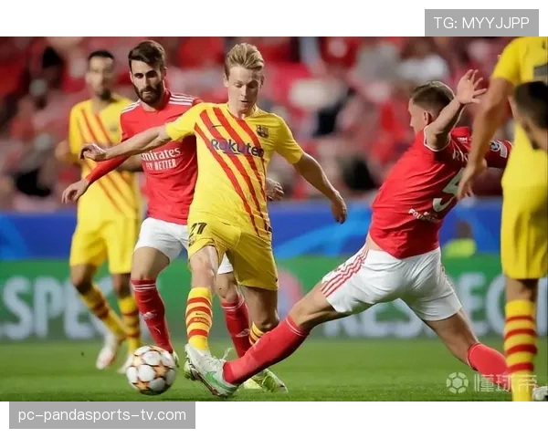 维蒂尼亚vs弗朗基·德容：战术推进方式差异解析