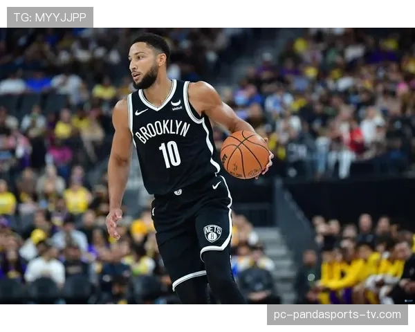 本·西蒙斯突破助攻提升球队挡拆效率显著拉开防线差距